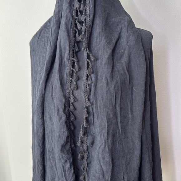 Black Blanket Scarf Sarong Semi-Sheer with Tassels 66" x 36" - Picture 2 of 3